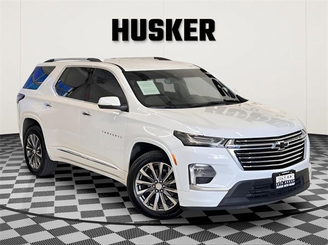 Used 2023 Chevrolet Traverse Premier w/ LPO, Floor Liner Package image 1