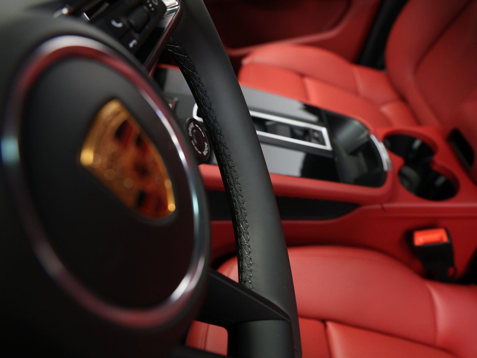 New 2026 Porsche Macan S image 39