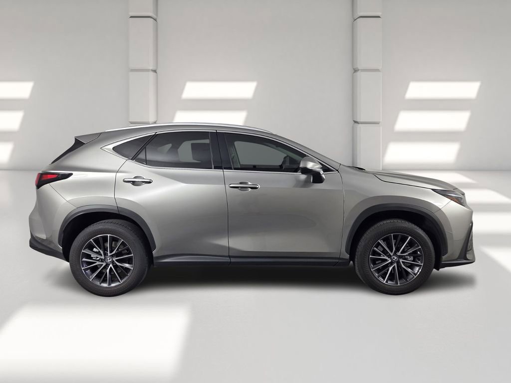 Used 2024 Lexus NX 250 FWD image 5