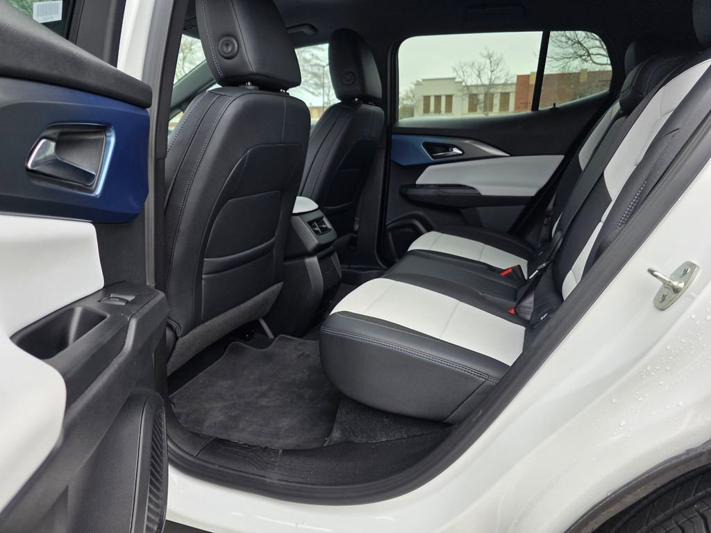 Certified 2025 Chevrolet Equinox EV LT image 31
