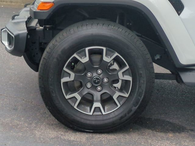 New 2025 Jeep Wrangler Unlimited Sahara w/ Safety Group AWD/4WD image 10