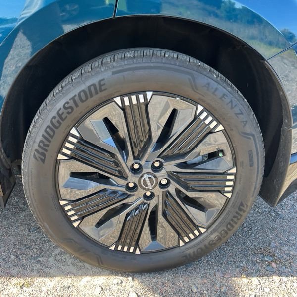 Used 2025 Nissan Murano Platinum w/ Cargo Package image 9