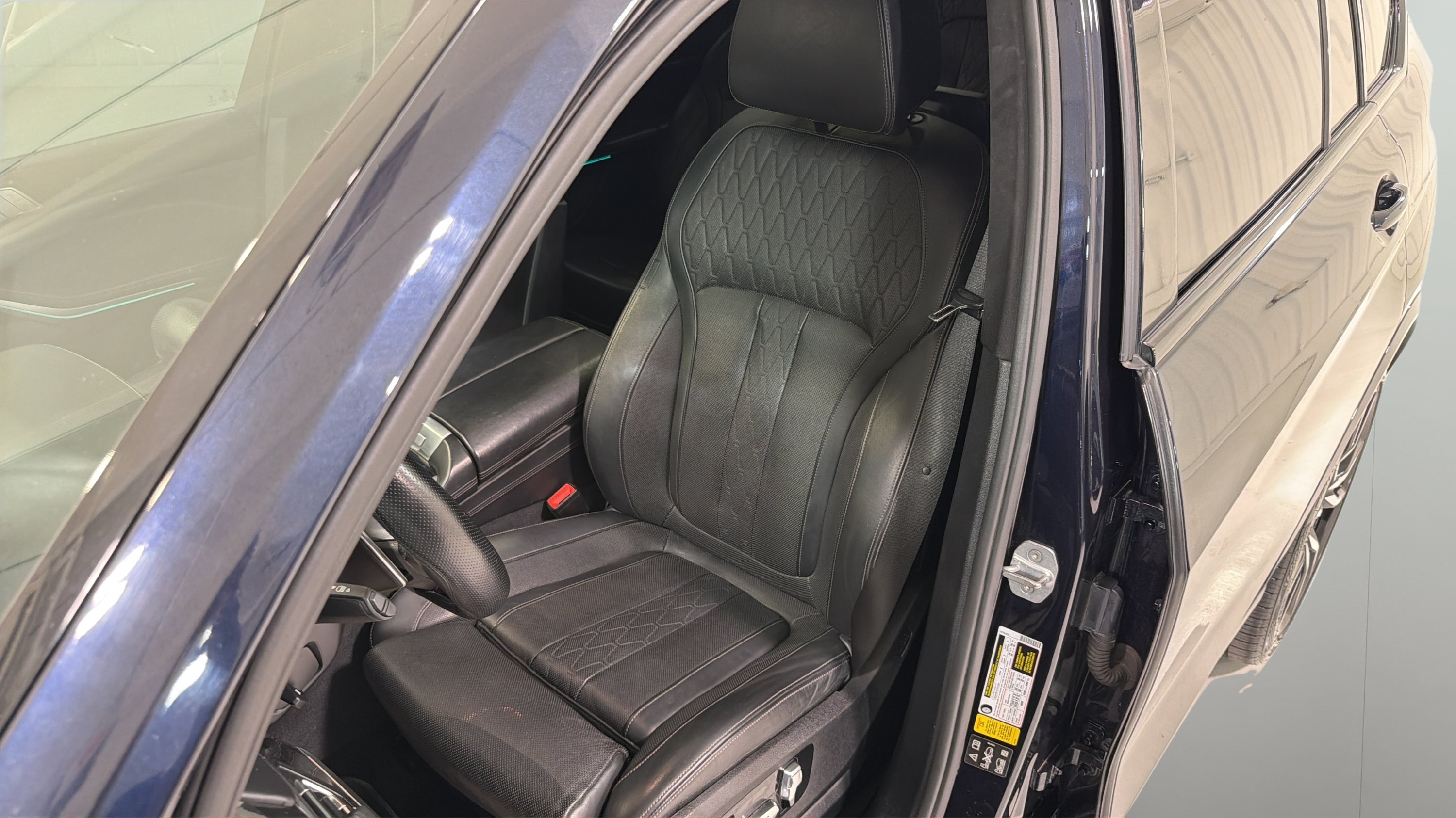 Used 2019 BMW X7 xDrive50i AWD/4WD image 9