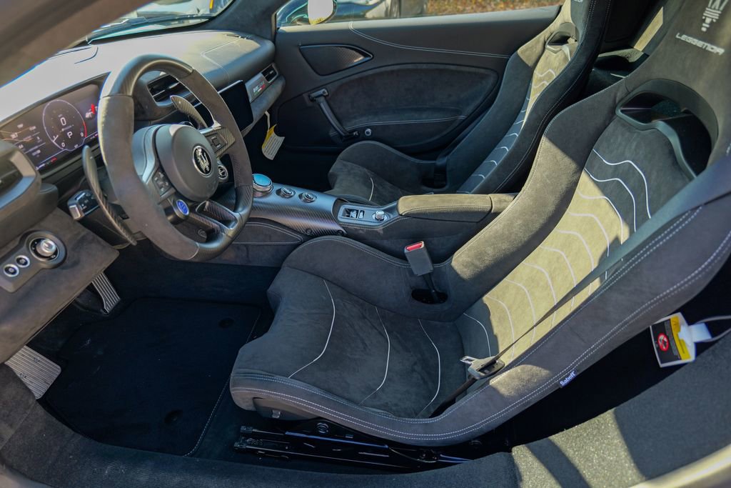 Used 2025 Maserati MC20 Coupe image 27