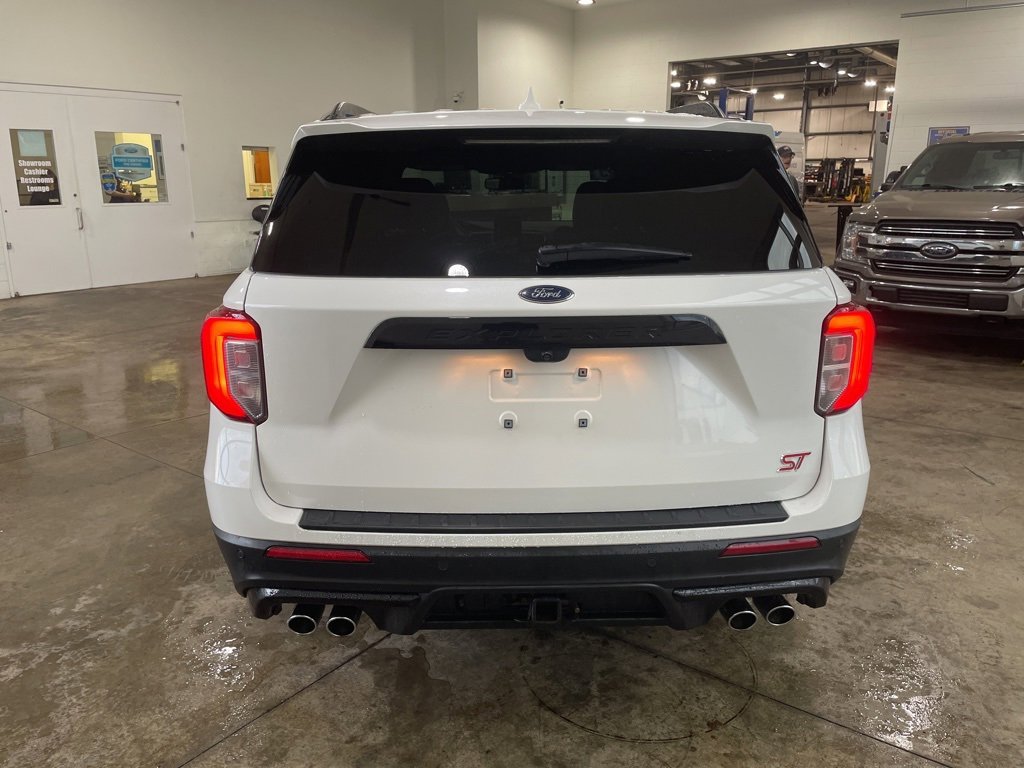 Used 2023 Ford Explorer ST w/ Equipment Group 401A image 6