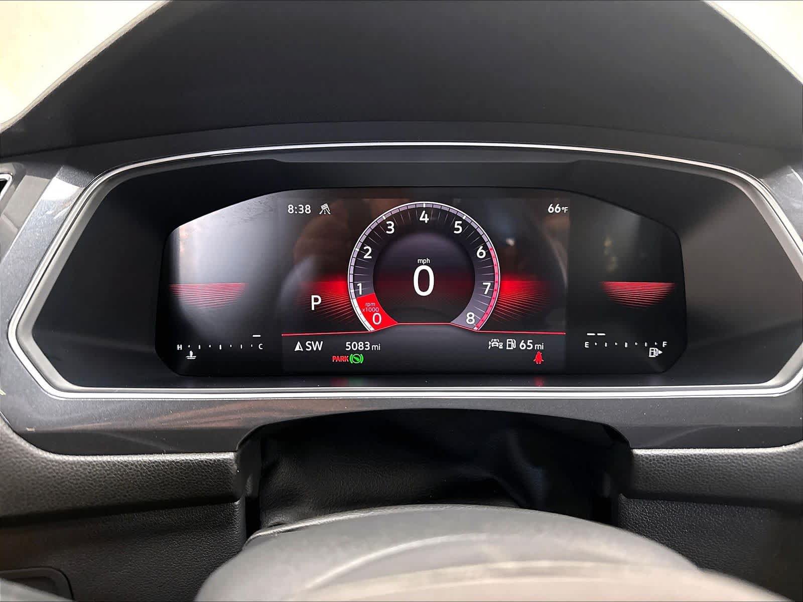 Used 2024 Volkswagen Tiguan Wolfsburg Edition AWD/4WD image 16