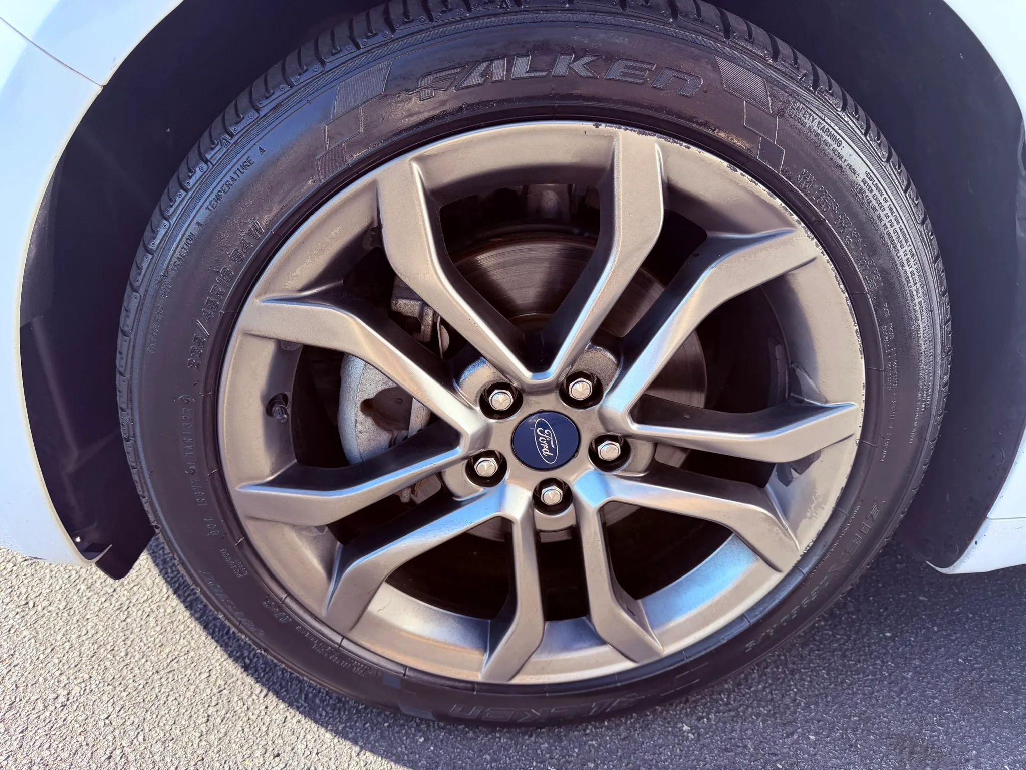 Used 2019 Ford Fusion Titanium image 27