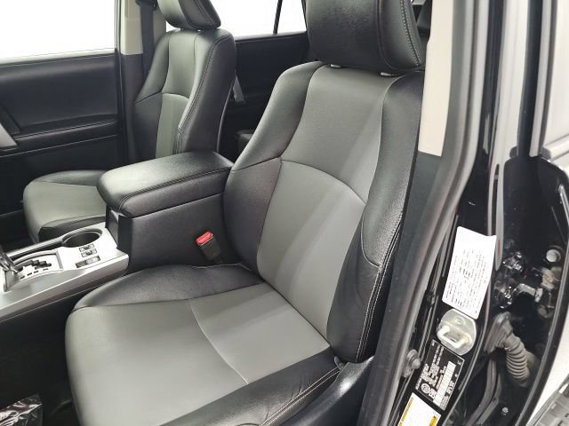 Used 2017 Toyota 4Runner SR5 Premium AWD/4WD image 15