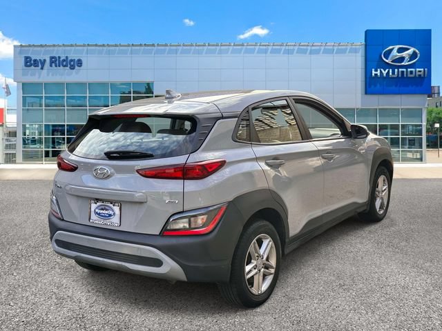 Used 2023 Hyundai Kona SE AWD/4WD image 4