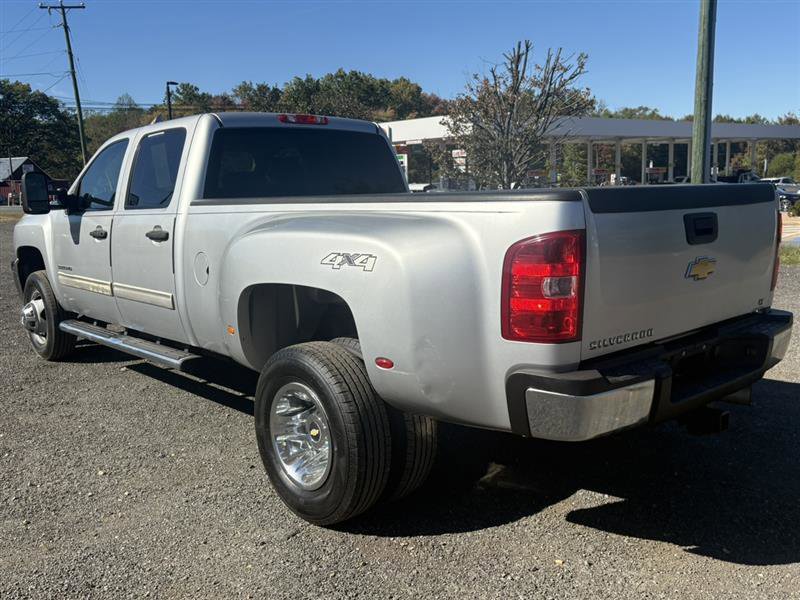 Used 2011 Chevrolet Silverado 3500 LT w/ Snow Plow Prep Package image 3