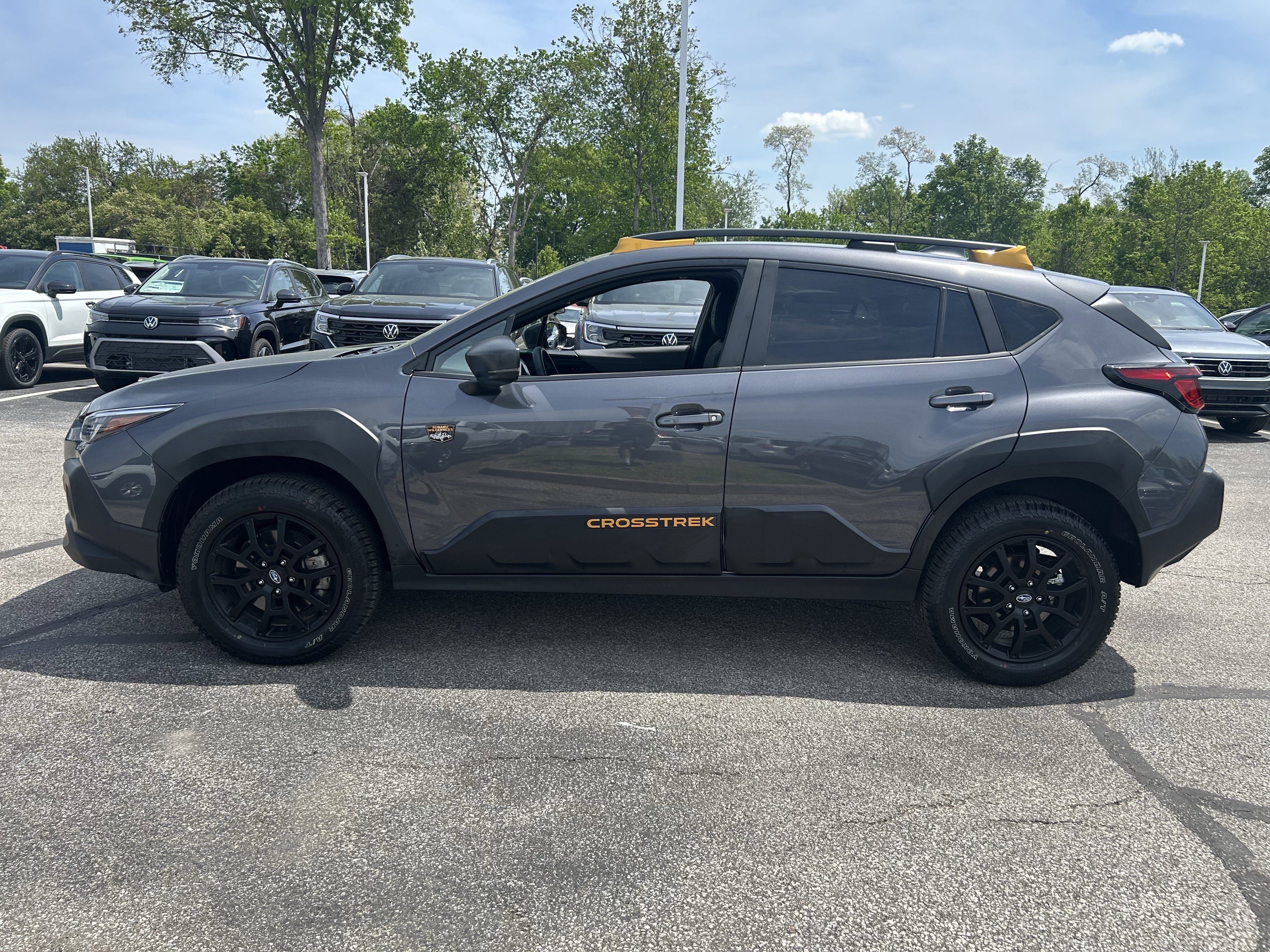 Used 2025 Subaru Crosstrek 2.5i Wilderness AWD/4WD image 4