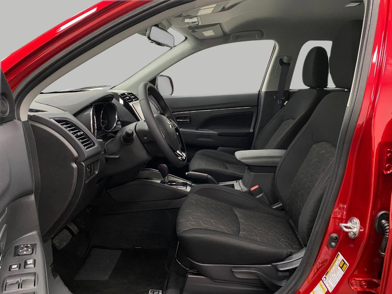New 2026 Mitsubishi Outlander Sport LE AWD/4WD image 26