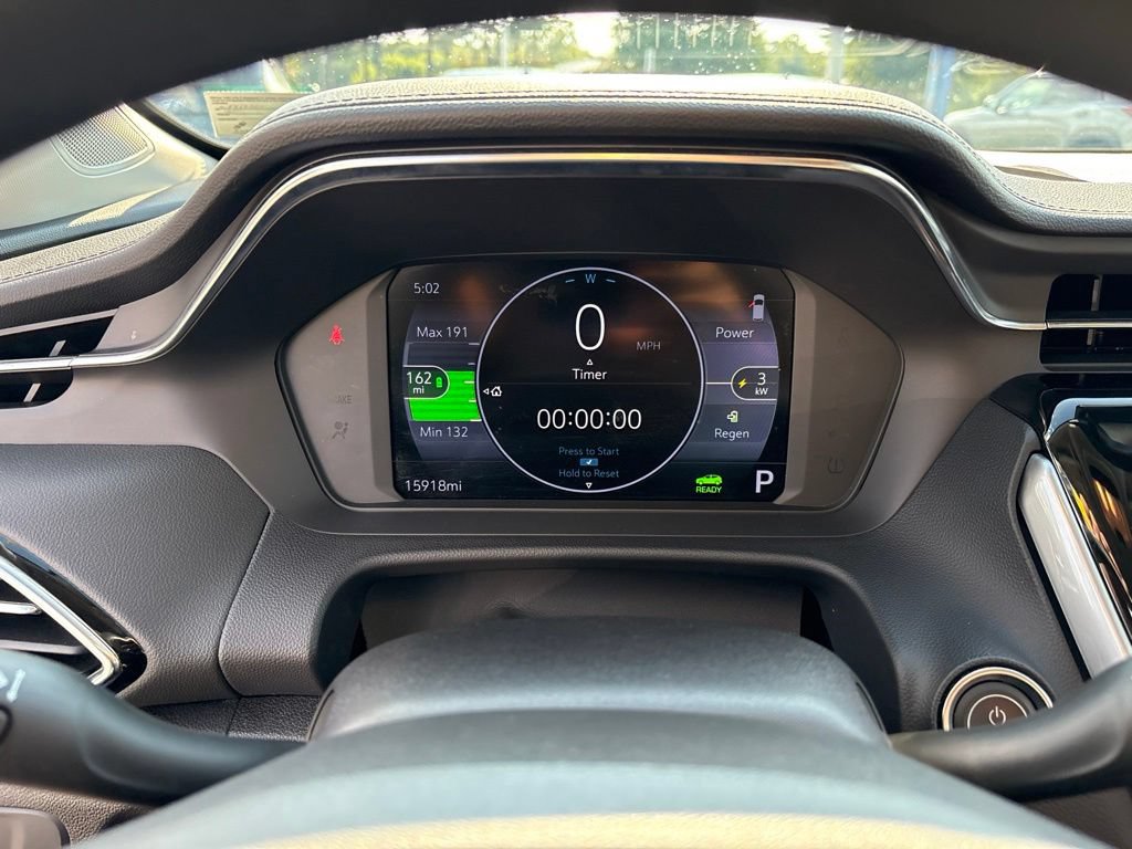 Used 2023 Chevrolet Bolt EUV LT FWD image 23