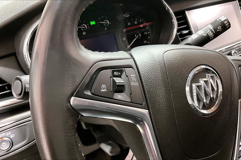 Used 2019 Buick Encore Preferred AWD/4WD image 17