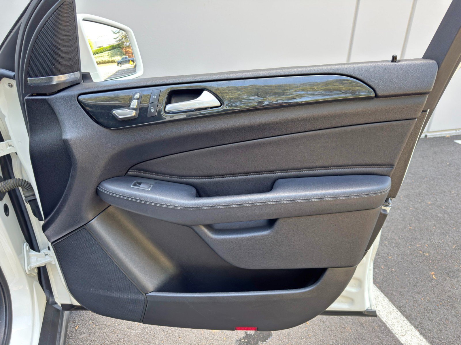 Used 2017 Mercedes-Benz GLE 350 image 44