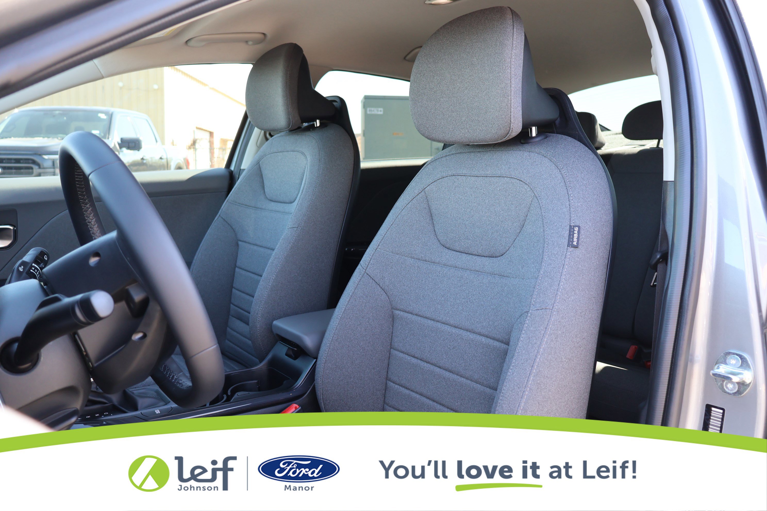 Used 2025 Kia K4 EX image 12