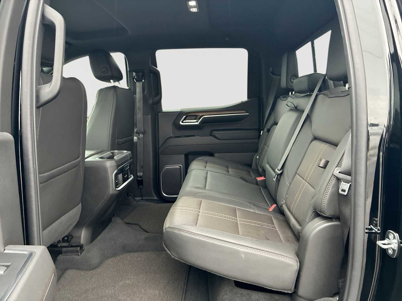 Certified 2022 Chevrolet Silverado 1500 High Country w/ Technology Package image 25