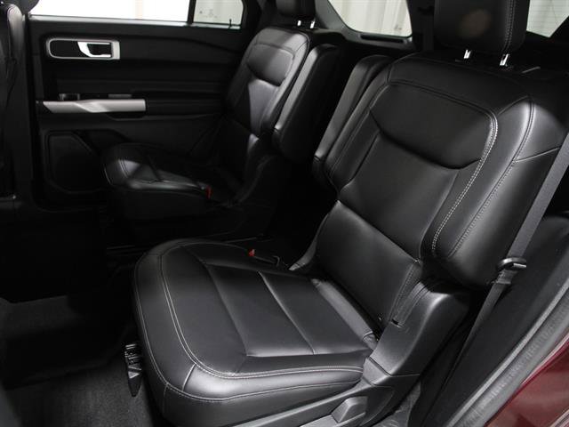 Used 2022 Ford Explorer XLT w/ Equipment Group 202A image 20