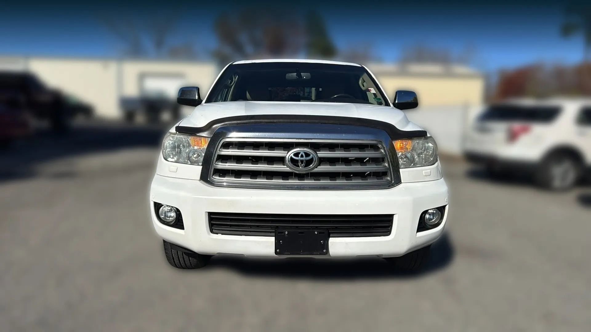 Used 2011 Toyota Sequoia Limited image 2