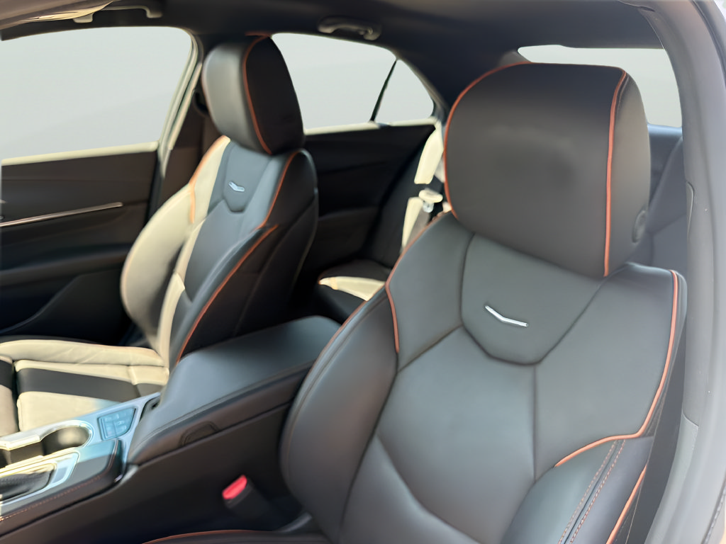 Used 2025 Cadillac CT4 Sport w/ Climate Package RWD image 20
