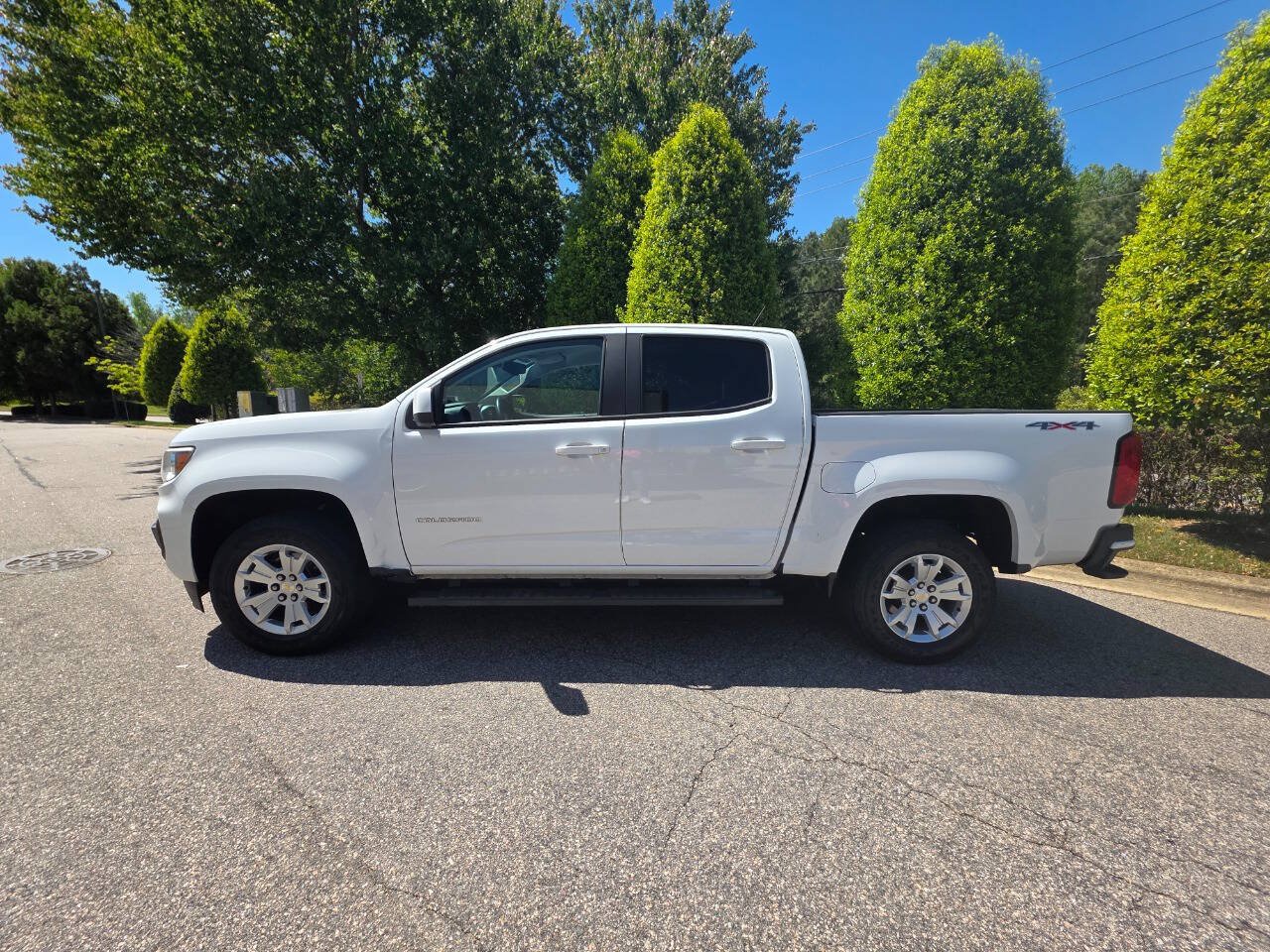 Used 2021 Chevrolet Colorado LT w/ LT Convenience Package AWD/4WD image 2