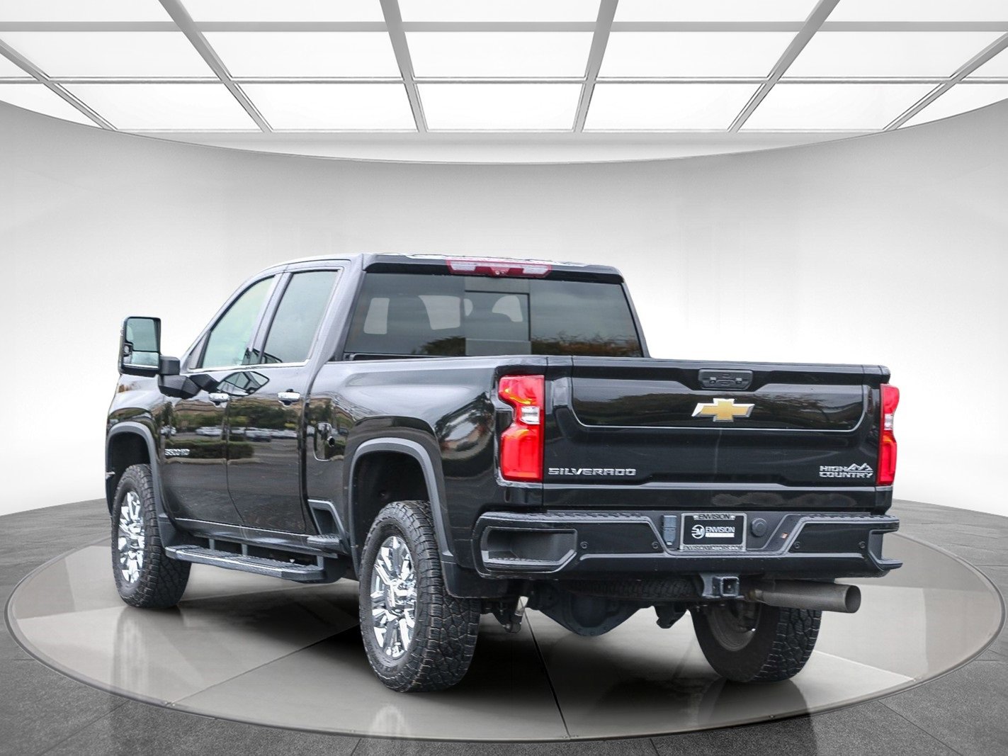 Used 2022 Chevrolet Silverado 3500 High Country image 2