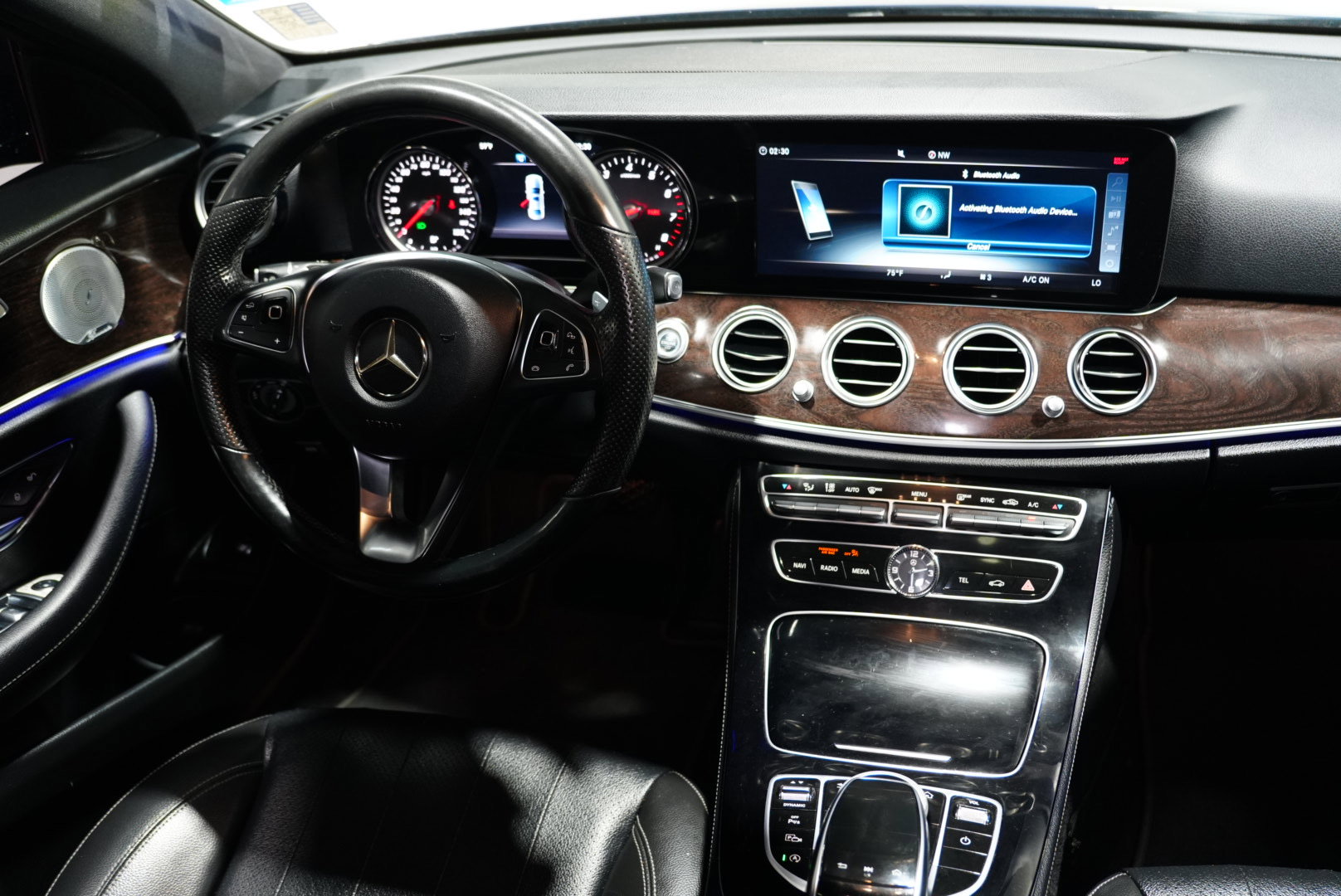 Used 2018 Mercedes-Benz E 300 4MATIC w/ Premium 1 Package image 12