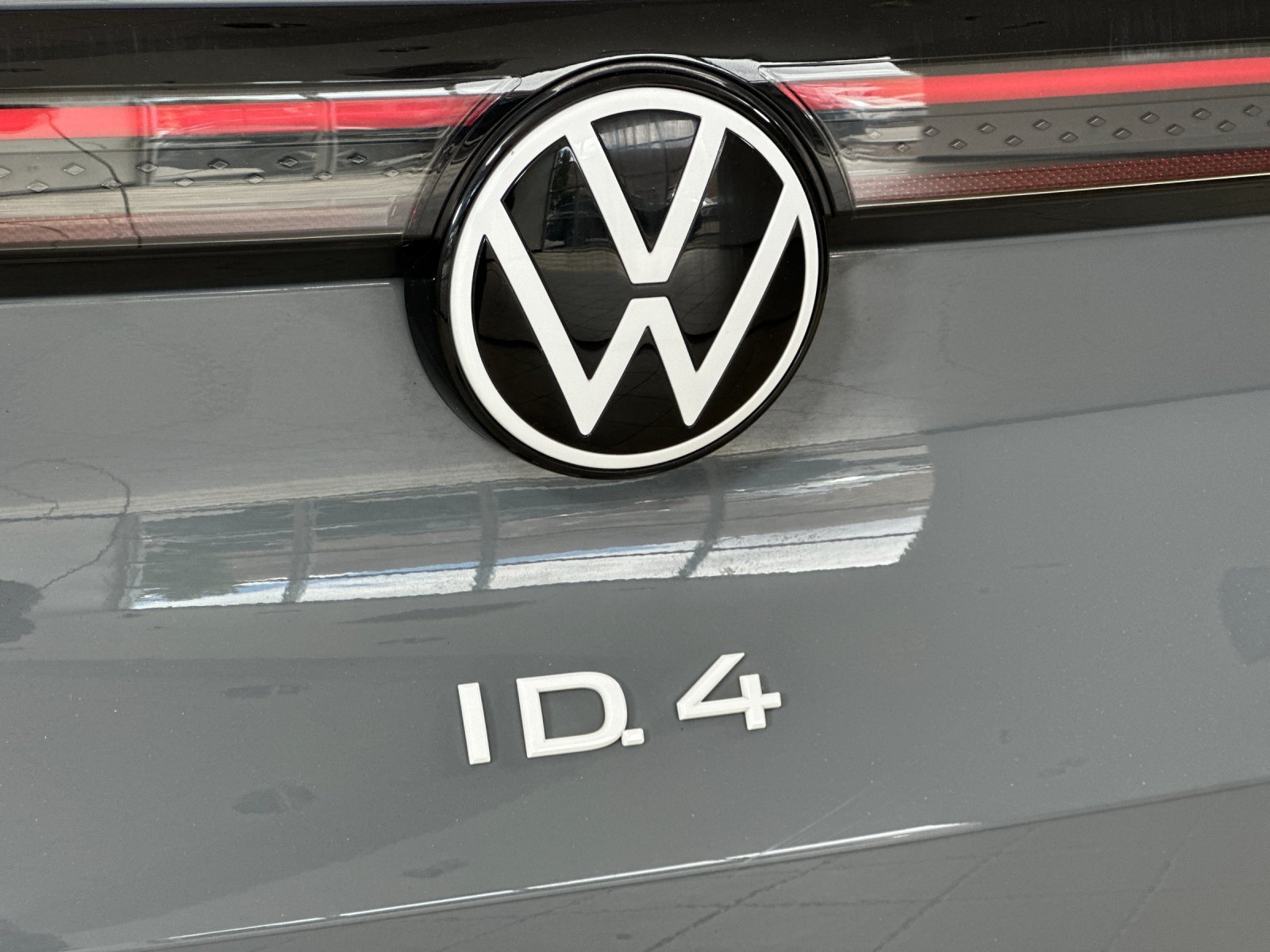 Used 2023 Volkswagen ID.4 Pro RWD image 26