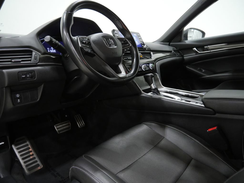 Used 2022 Honda Accord Sport image 10