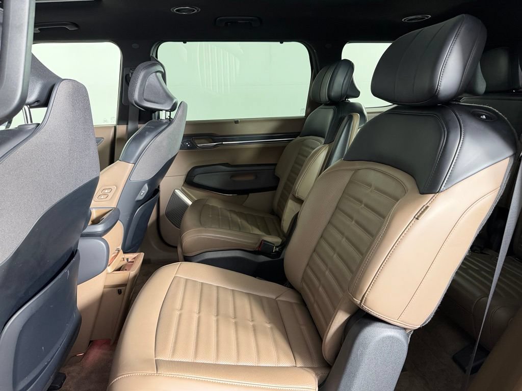 Used 2024 Kia EV9 Land AWD/4WD image 19