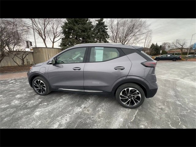 Used 2023 Chevrolet Bolt EUV Premier image 5