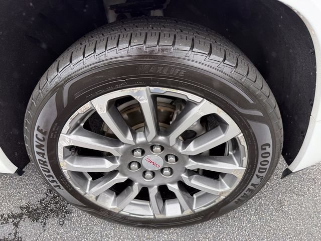 Used 2023 GMC Acadia Denali AWD/4WD image 40