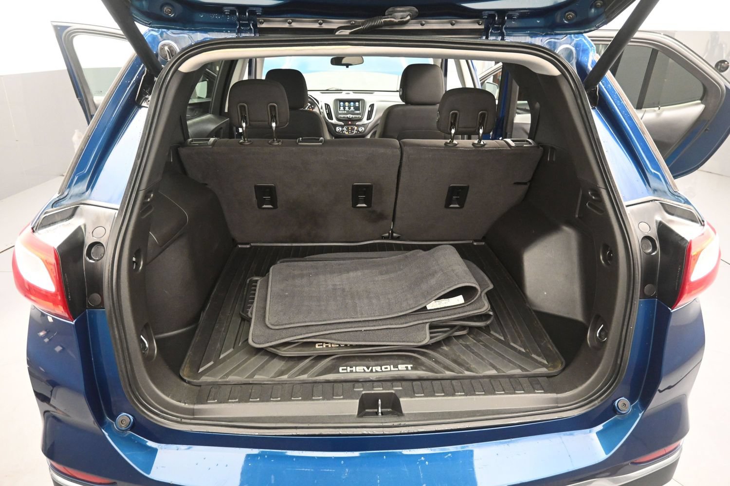Used 2019 Chevrolet Equinox LT AWD/4WD image 44