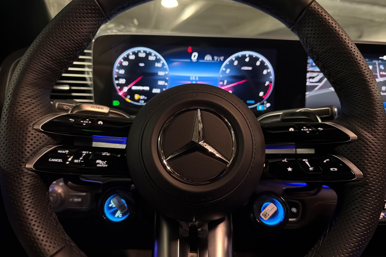 New 2026 Mercedes-Benz GLE 63 AMG S image 23