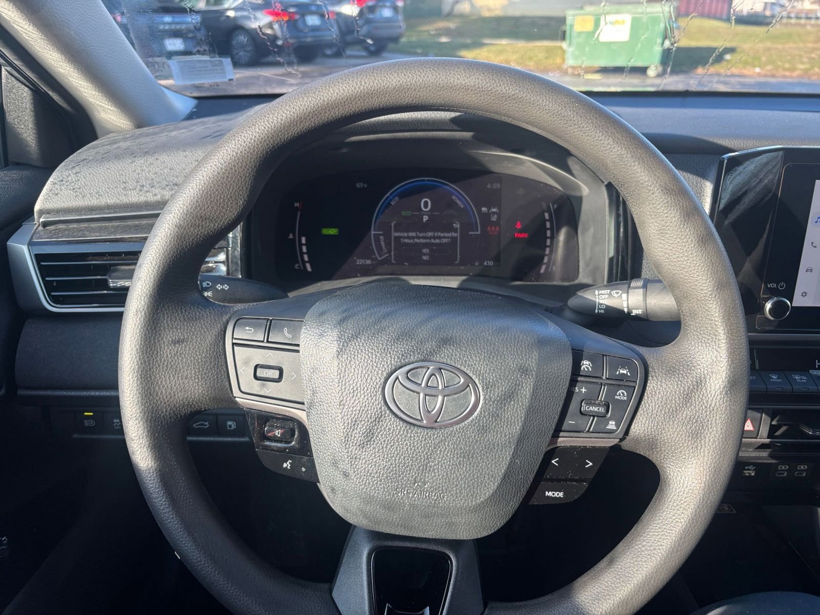 Used 2025 Toyota Camry LE image 32