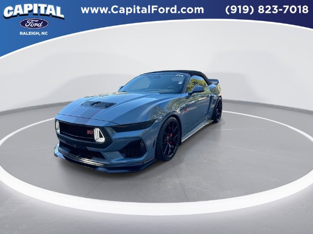 Used 2025 Ford Mustang GT Premium RWD image 4