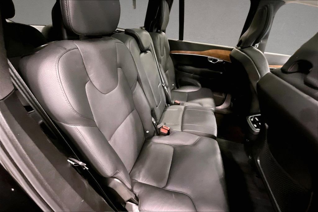 Used 2023 Volvo XC90 B5 Plus w/ Protection Package Premier AWD/4WD image 25