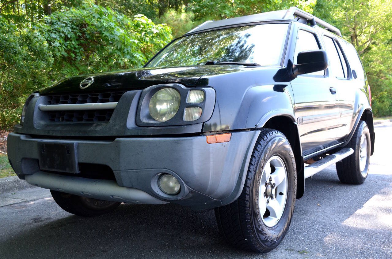 Used 2004 Nissan Xterra XE RWD image 2