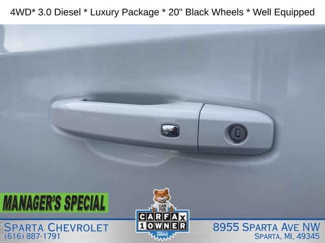 Used 2023 Chevrolet Tahoe LT w/ Luxury Package AWD/4WD image 31