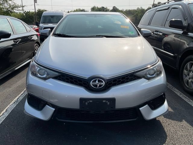 Used 2016 Scion iM FWD image 2