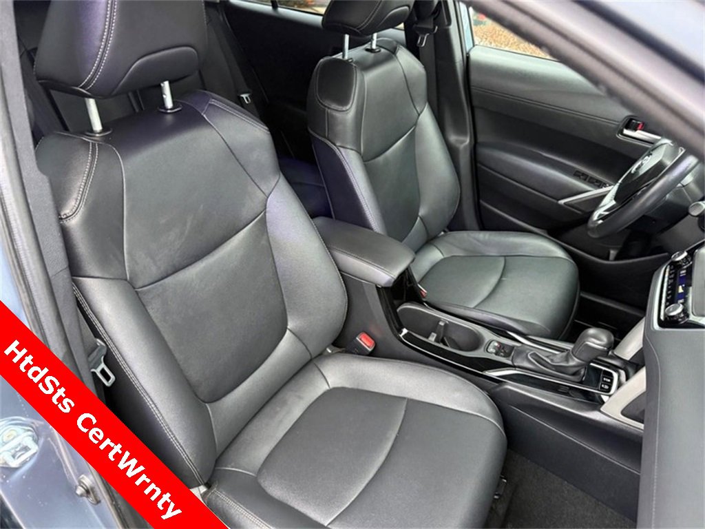 Used 2024 Toyota Corolla Cross XLE image 11