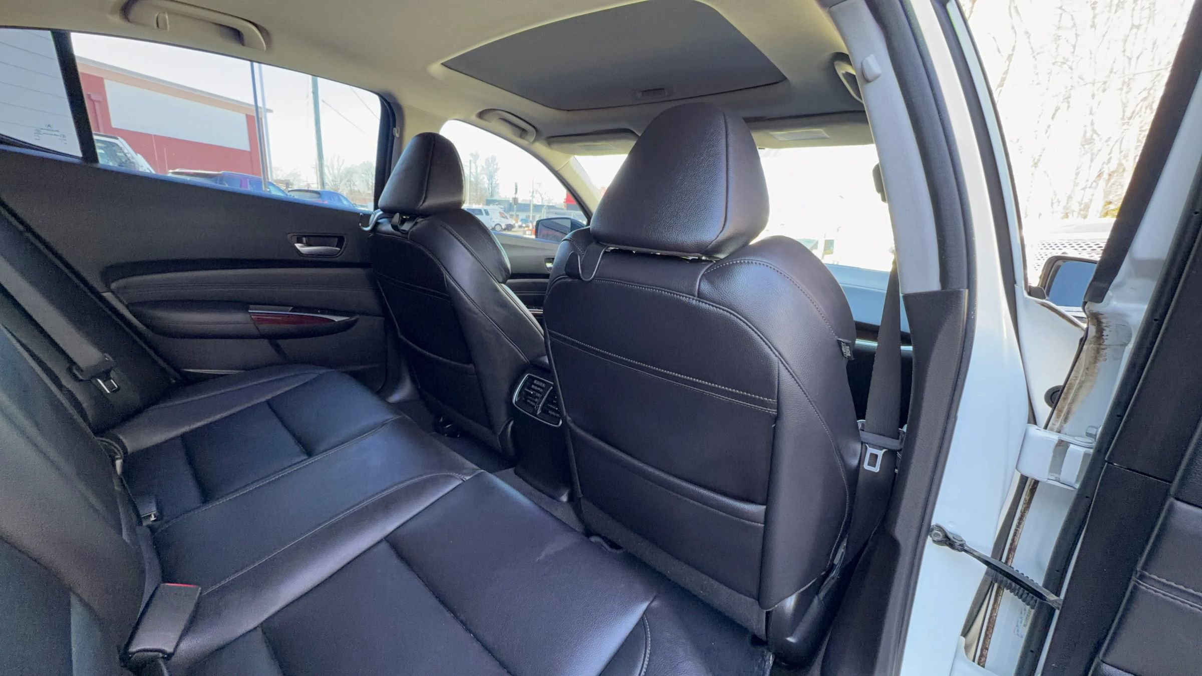 Used 2016 Acura TLX image 21