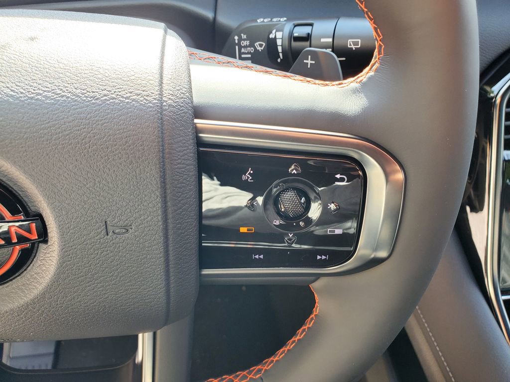 New 2026 Nissan Armada PRO-4X AWD/4WD image 12