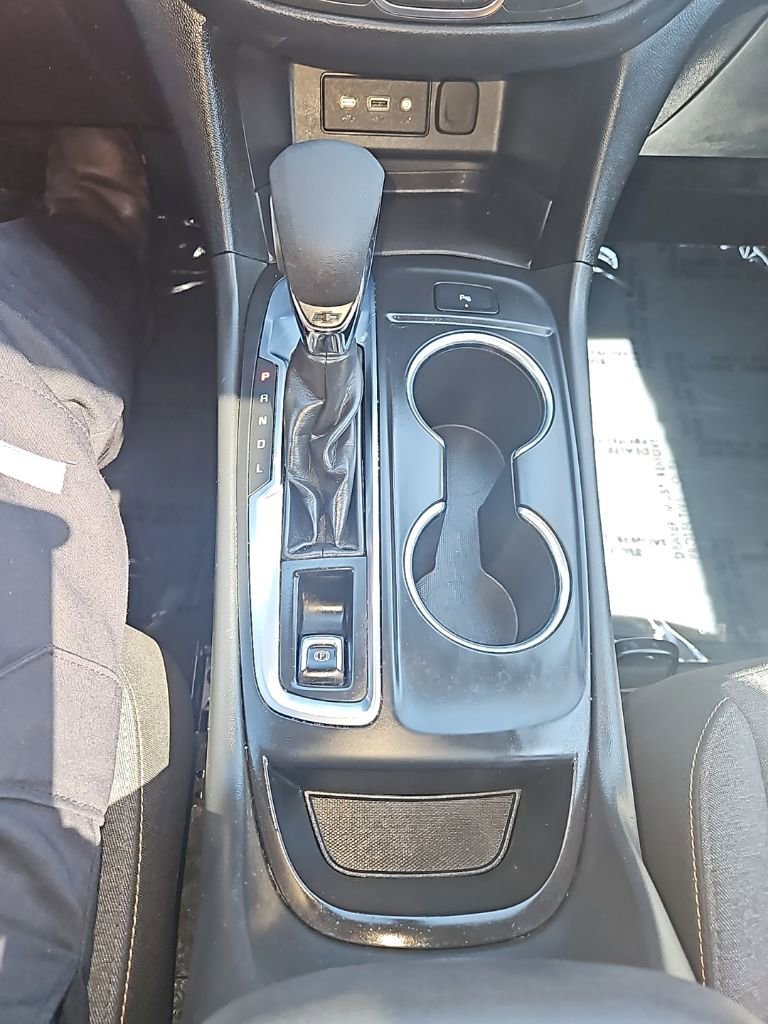 Used 2023 Chevrolet Equinox LT FWD image 19