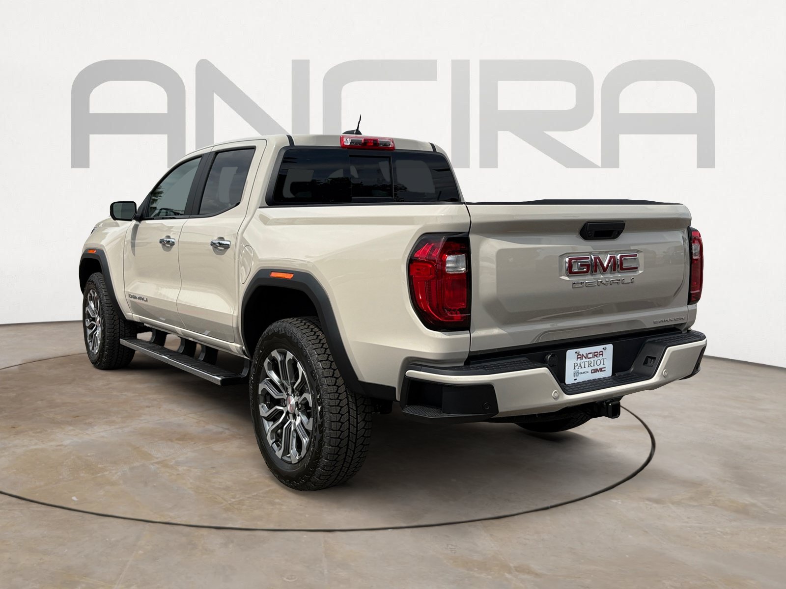 New 2026 GMC Canyon Denali AWD/4WD image 8