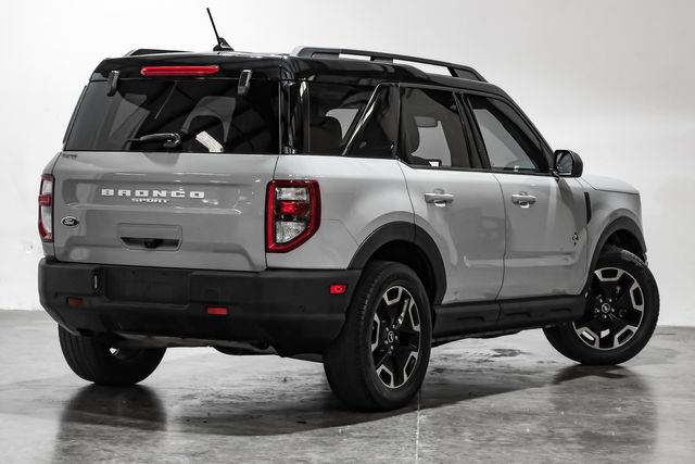 Used 2021 Ford Bronco Sport Outer Banks w/ Outer Banks Package (96D) AWD/4WD image 9