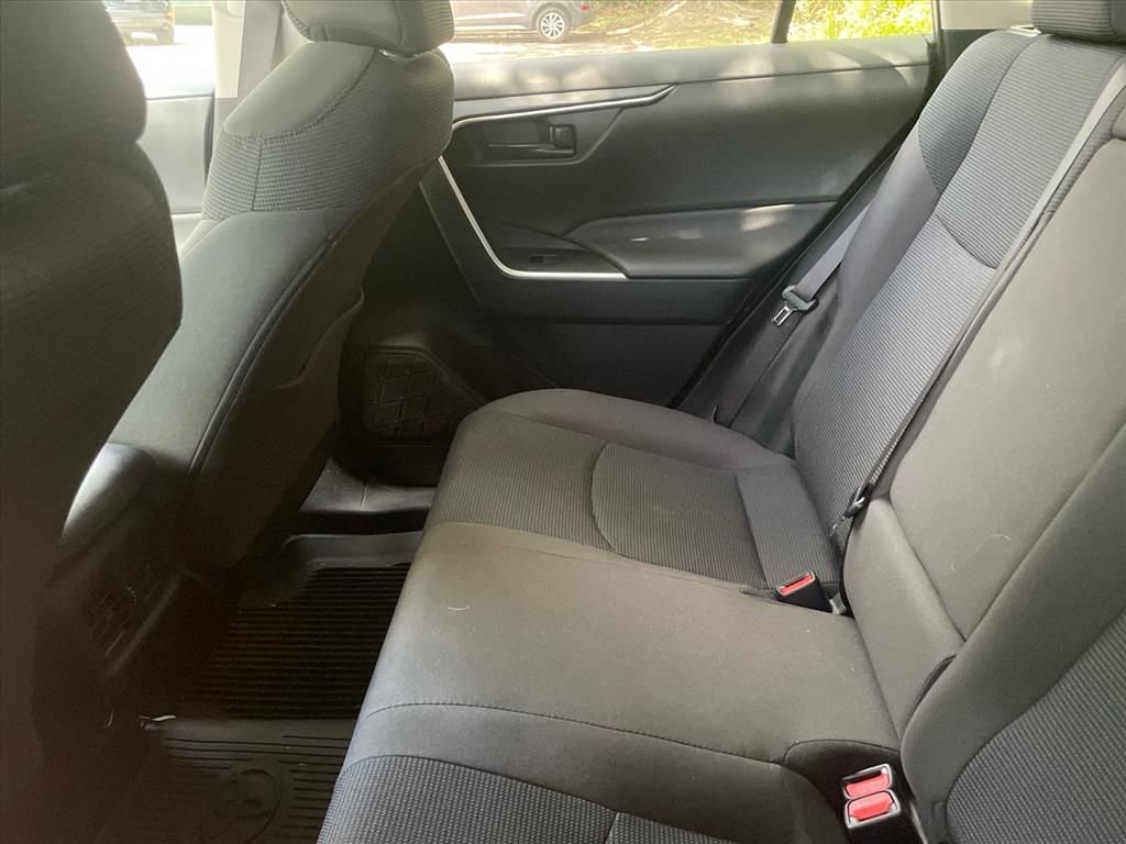 Used 2025 Toyota RAV4 LE FWD image 3