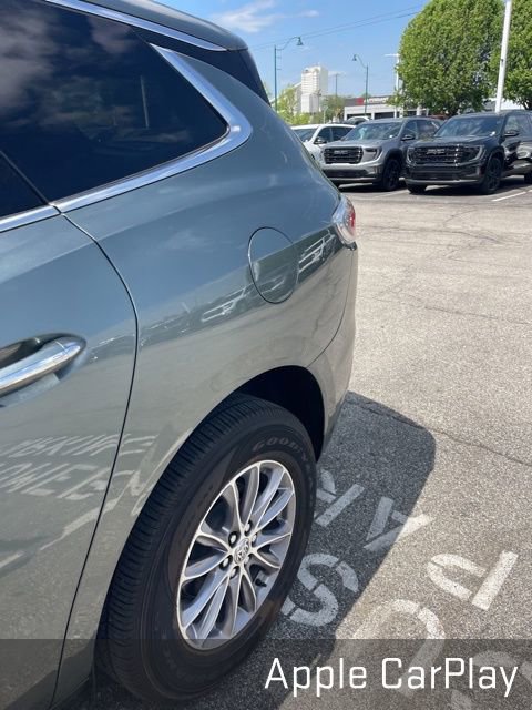 Used 2024 Buick Enclave Essence w/ Technology Package FWD image 3