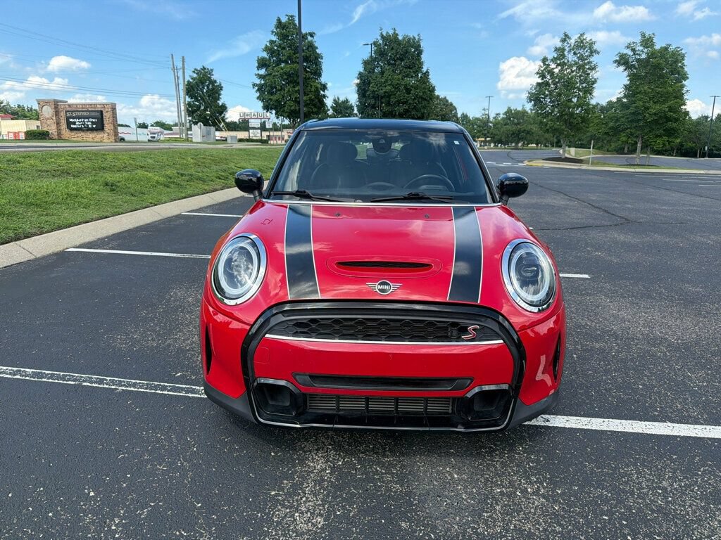 Used 2022 MINI Cooper S FWD image 2