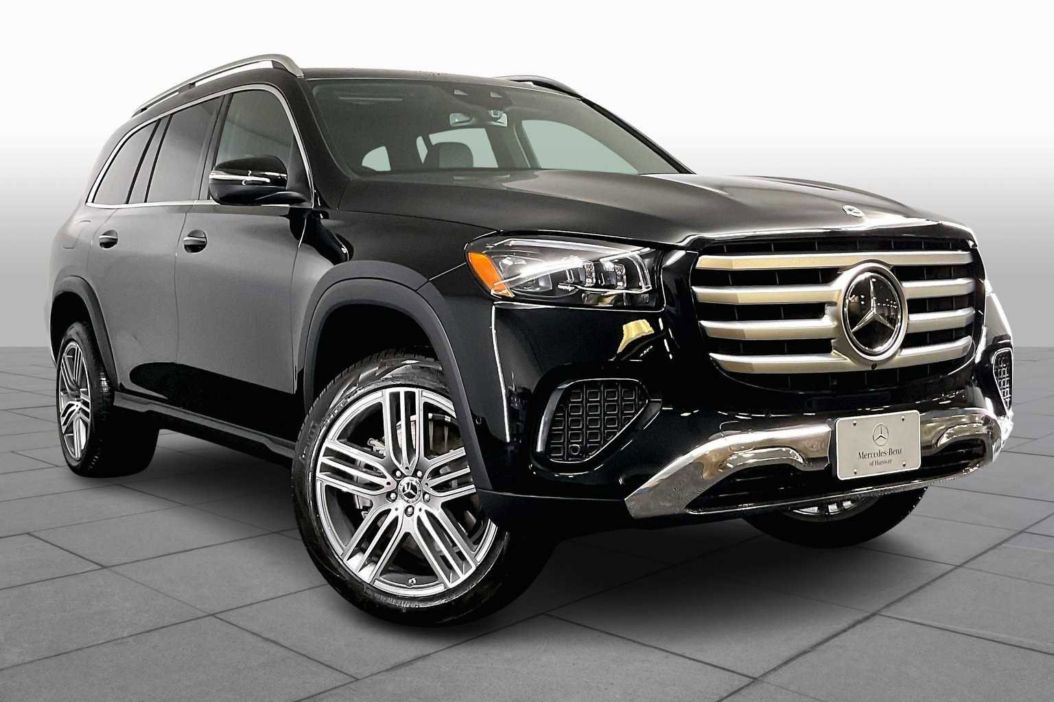 Used 2025 Mercedes-Benz GLS 450 4MATIC image 2